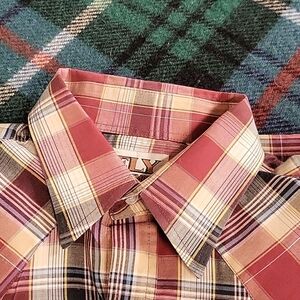 Ely Cattleman pearl snap western shirt wrinkle resistant sz M plaid
